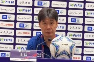 李霄鹏:孙正傲伤势可能有点麻烦 有时拼了得不到结果这就是足球
