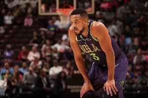 谁?CJ:过去十几年只有2支球队在疯狂花钱 你们知道是谁